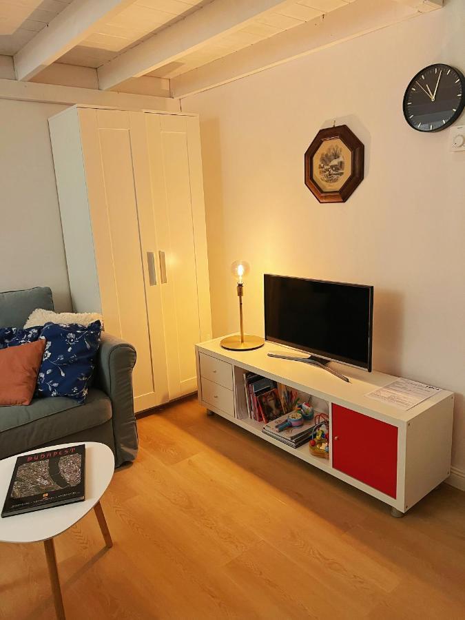 Appartement Mimi Gallery à Budapest Extérieur photo